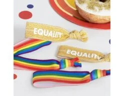 5 Wrist Bands Over The Rainbow Fabric -Feestartikelen Winkel 5 wrist bands over the rainbow fabric 2