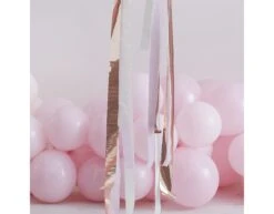 Balloon Tail Streamers Peach And Rose Gold -Feestartikelen Winkel balloon tail streamers peach and rose gold 1