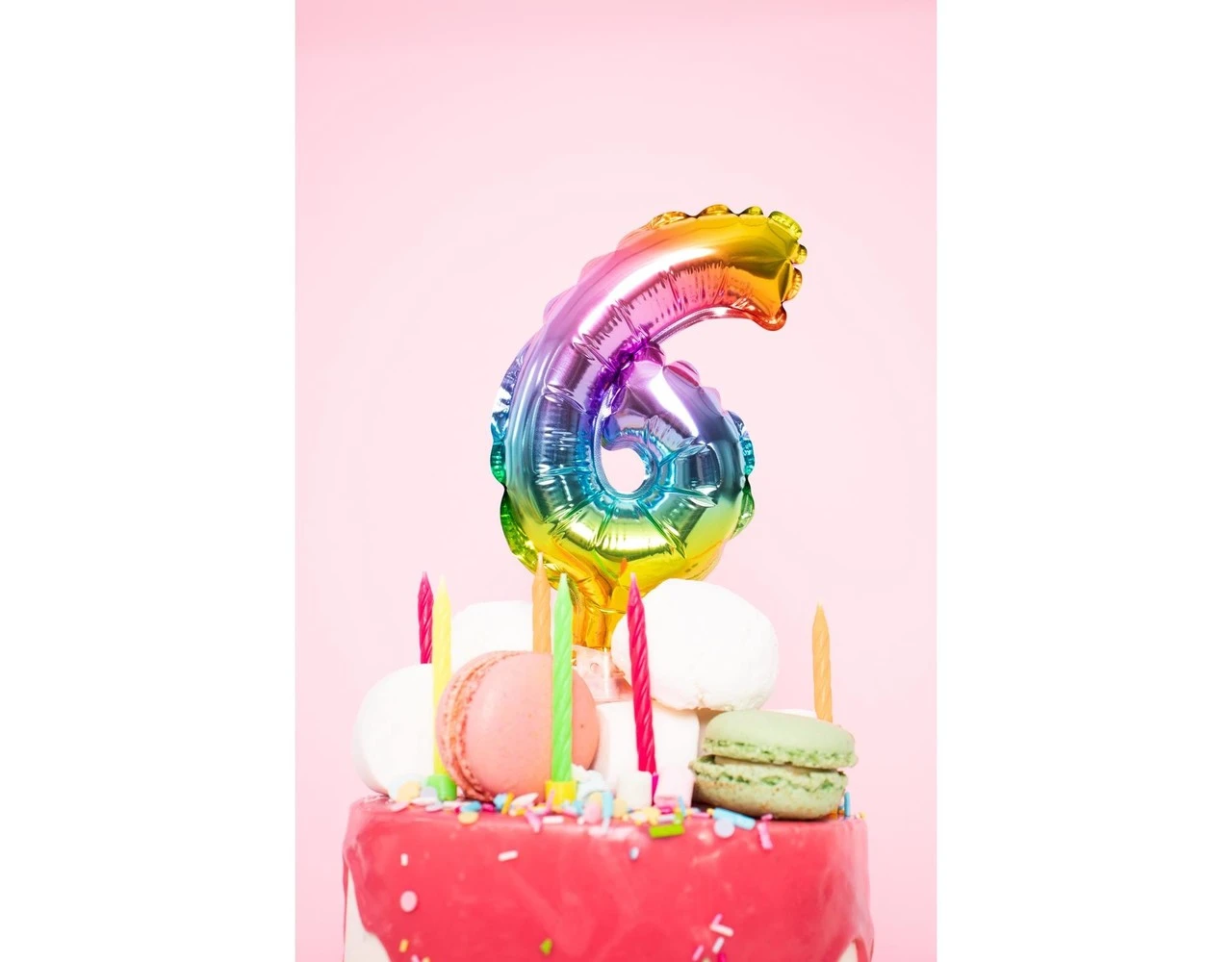 Folie Ballon Cijfer 2 Regenboog 13cm Met Stokje 4 Folie Ballon Cijfer 2 Regenboog 13cm Met Stokje - Afbeelding 2