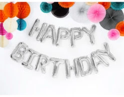 Letterballon Set Happy Birthday Zilver Leeg 3,4m -Feestartikelen Winkel letterballon set happy birthday zilver leeg 34m 1