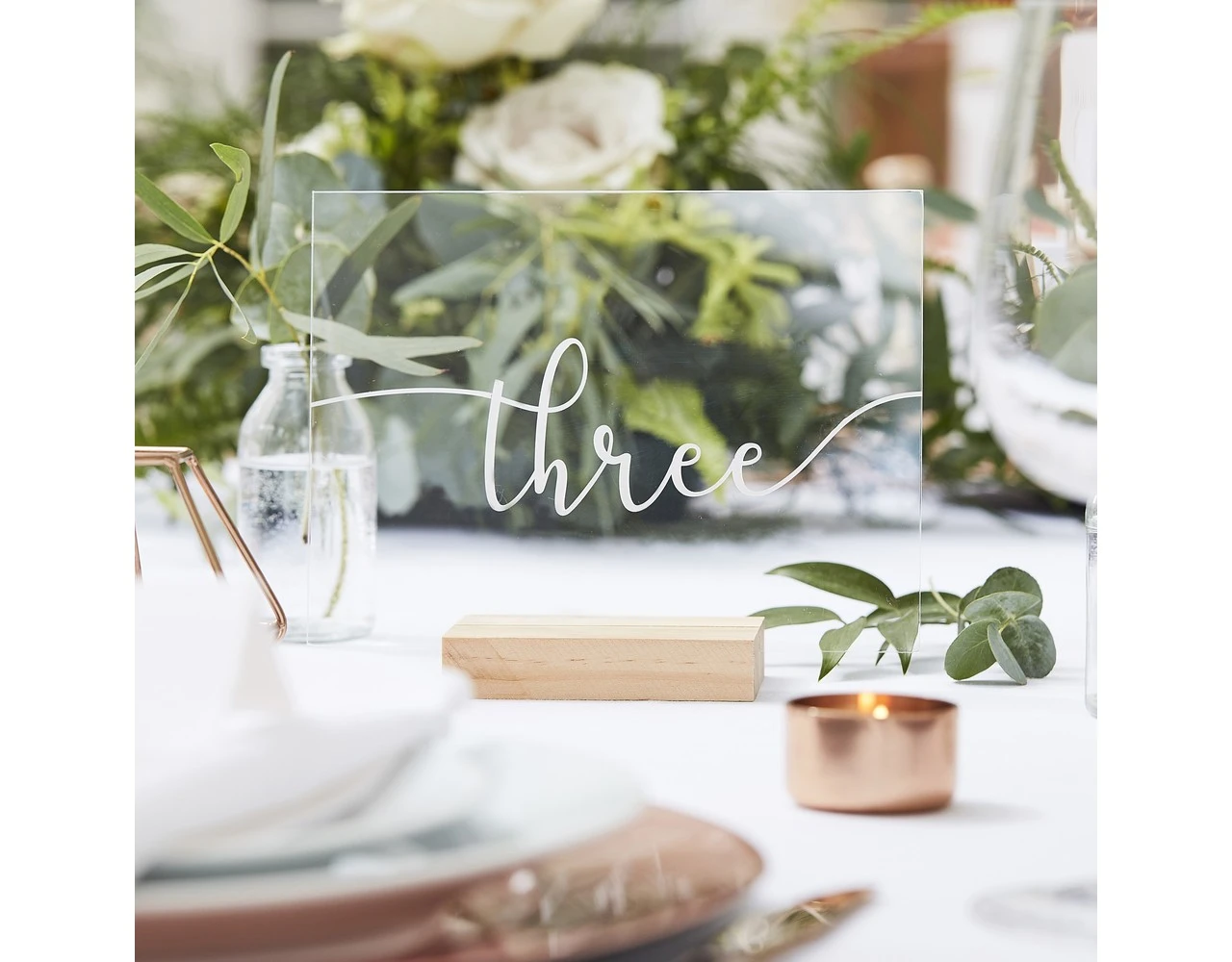 Tafelnummers Hout 17cm 12st 4 Tafelnummers Hout 17cm 12st - Afbeelding 2