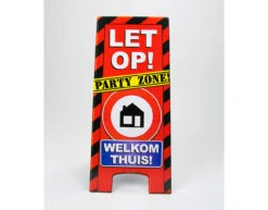 Welkom Thuis Warning Sign Verkeersbord 62,5cm -Feestartikelen Winkel welkom thuis warning sign verkeersbord 625cm 1